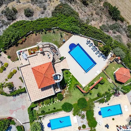 アパート Sunset Poseidon By Carrington Kalogrea