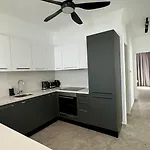 Sunset Poseidon By Carrington Apartment *