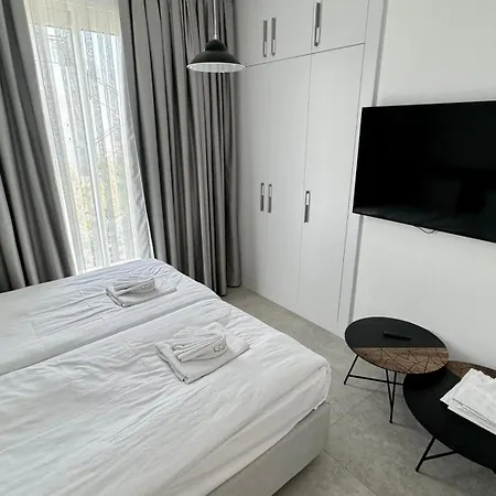 Apartment Sunset Poseidon By Carrington Kalogrea