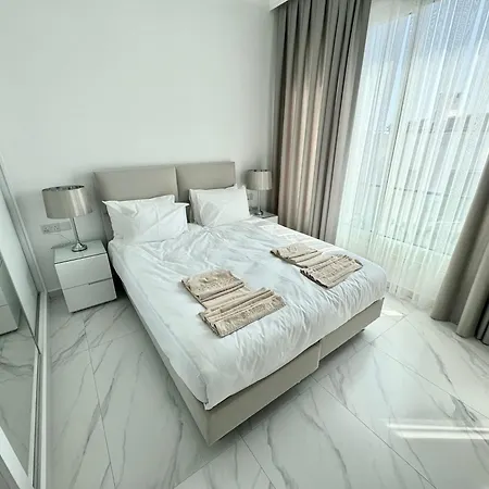 Sunset Poseidon By Carrington Apartament *