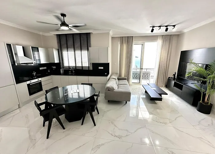 Sunset Poseidon By Carrington Lejlighed