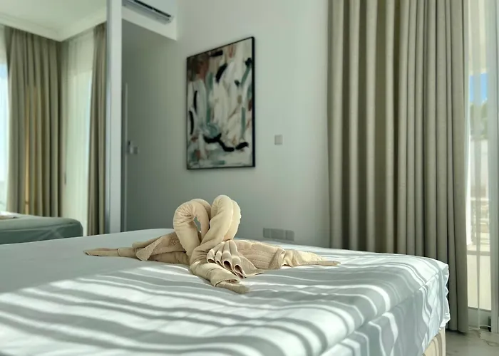 Lejlighed Sunset Poseidon By Carrington Kyrenia (Northern Cyprus)