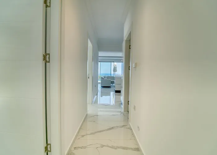 Sunset Poseidon By Carrington Lejlighed *