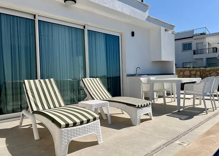 Sunset Poseidon By Carrington Lejlighed Kyrenia (Northern Cyprus)